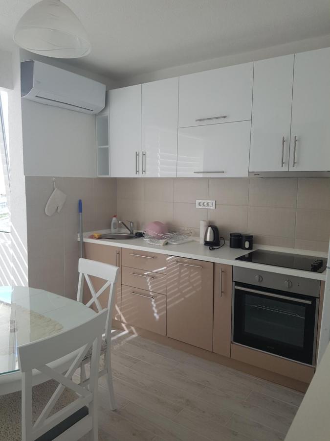Petra Apartment Bijela Ngoại thất bức ảnh